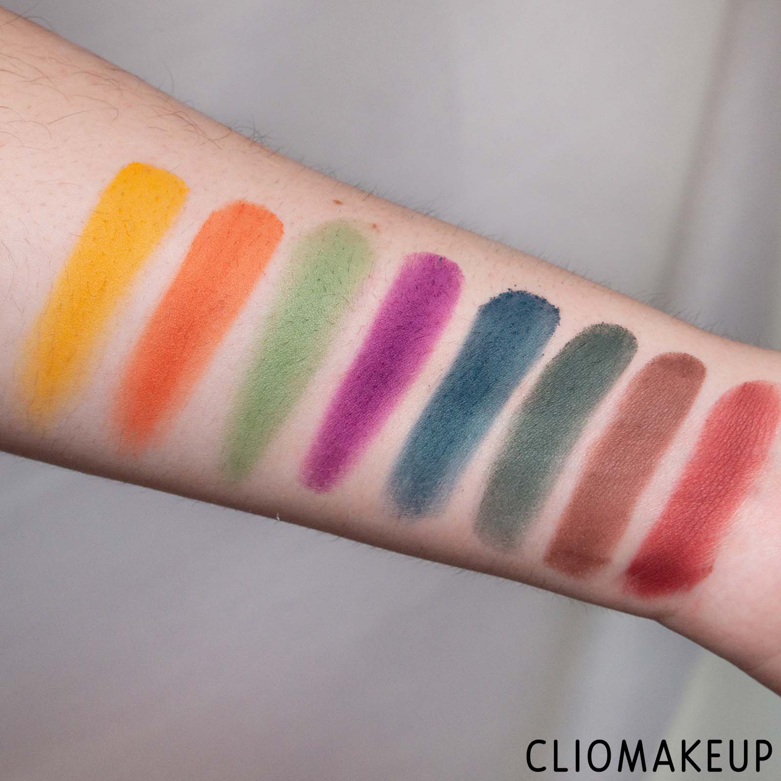 cliomakeup-recensione-palette-makeup-revolution-tammi-x-revolution-tropical-twilight-shadow-palette-7