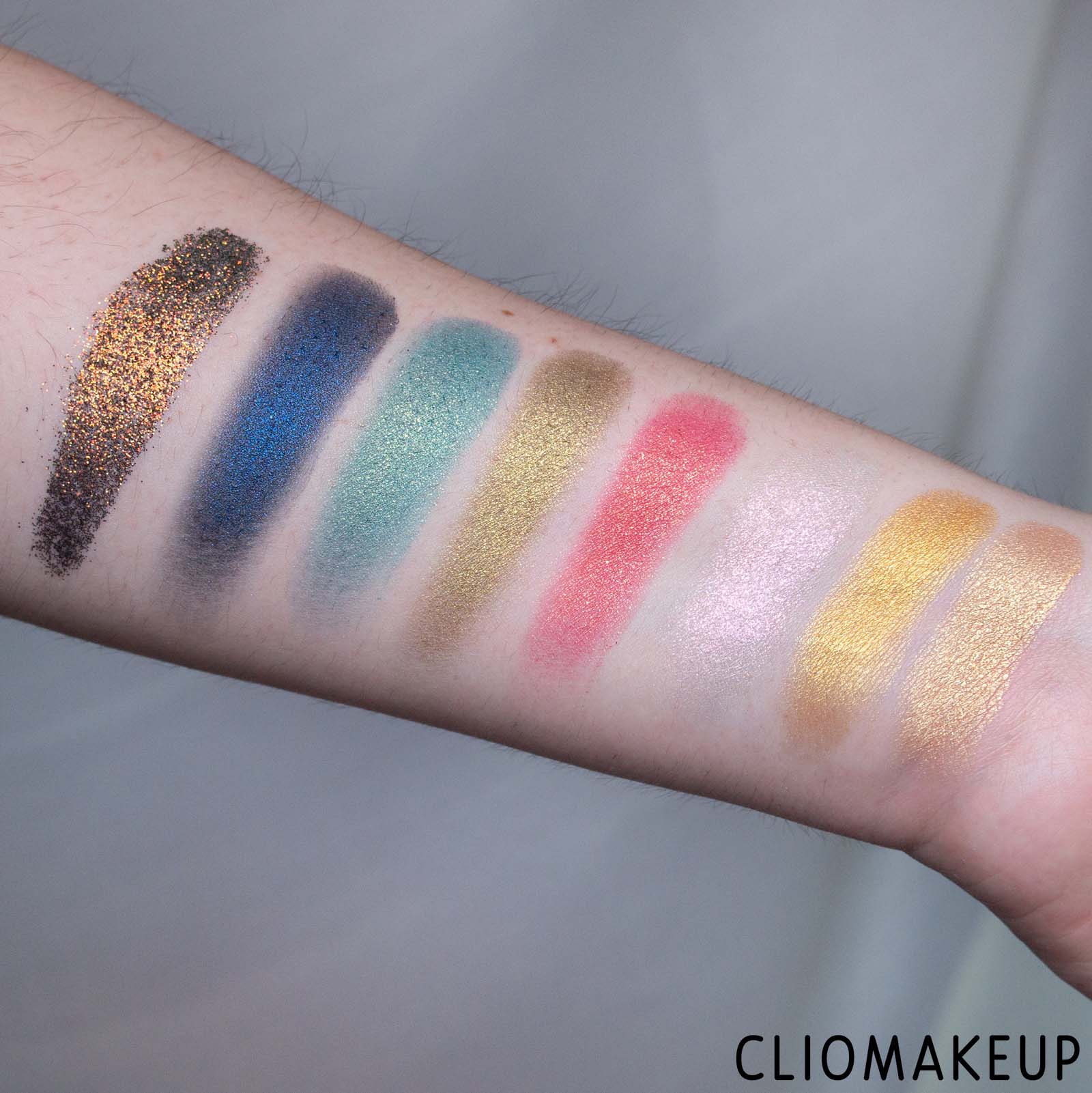 cliomakeup-recensione-palette-makeup-revolution-tammi-x-revolution-tropical-twilight-shadow-palette-9