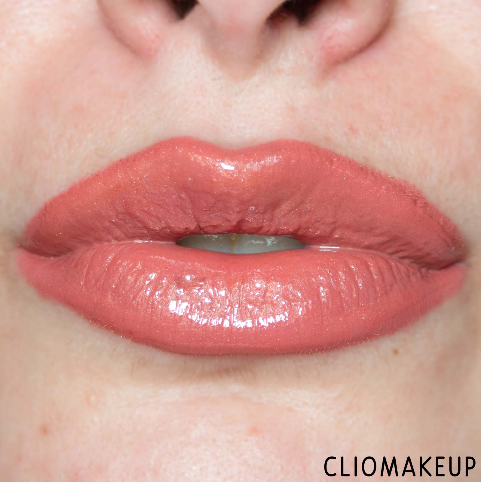 cliomakeup-recensione-matita-labbra-revolution-pro-new-neutral-lip-liner-13