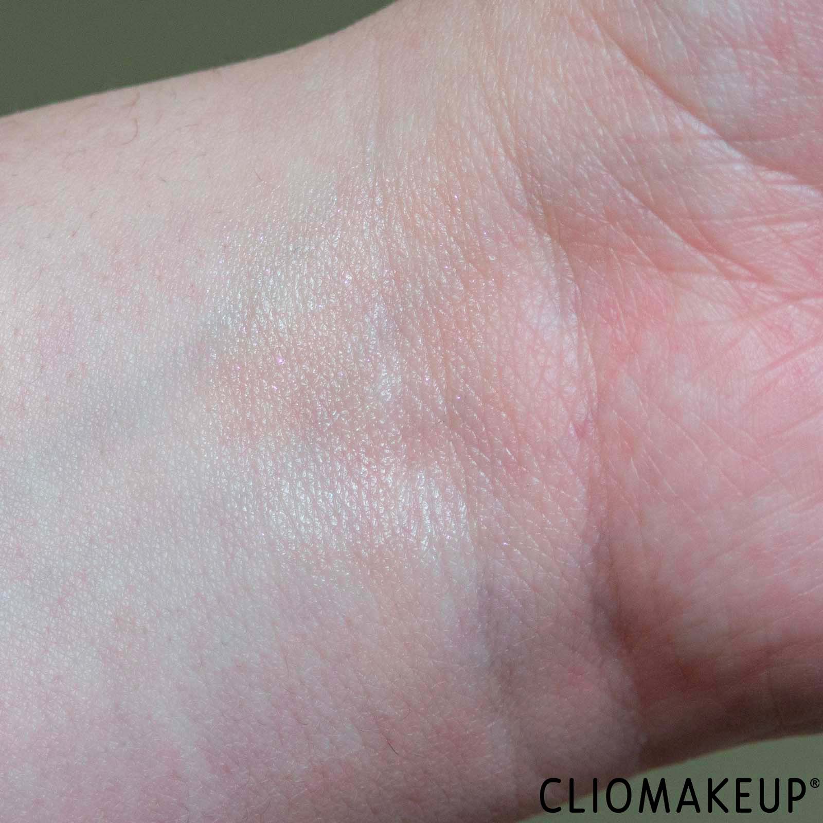 cliomakeup-recensione-balsamo-labbra-labello-scrub-idratante-rosa-canina-6